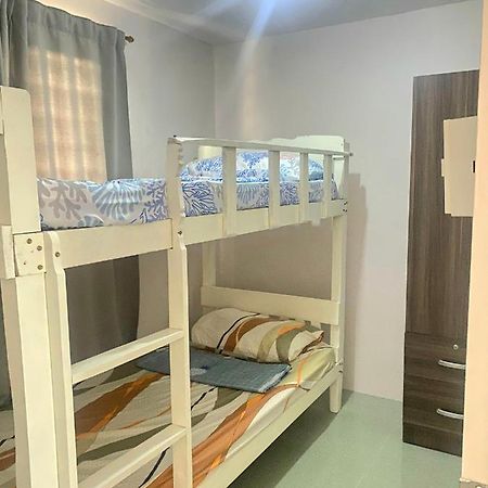 2 Bedroom Townhouse In Bacolod City Buitenkant foto