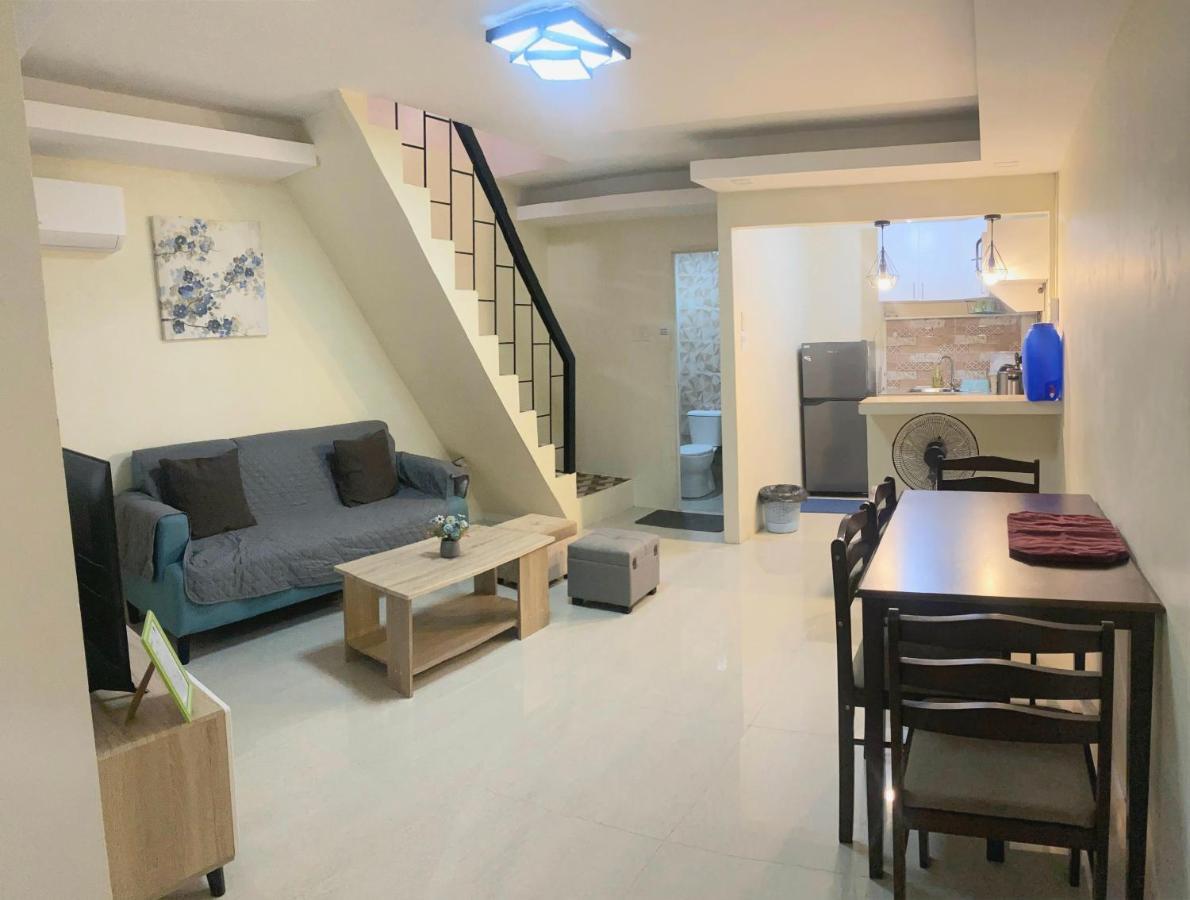 2 Bedroom Townhouse In Bacolod City Buitenkant foto